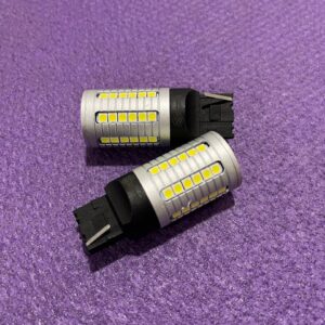 Автолампа 7440-3030-45SMD 28W 12–48V Біла — над’яскрава безцокольна LED-лампа W21W з драйвером SUPER CANBUS