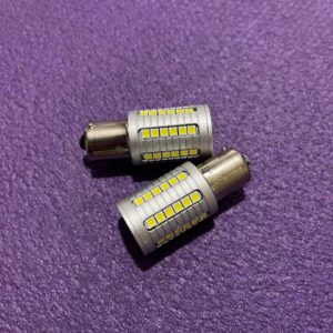 Автолампа 1156-3030-45SMD 12–48V 28W Біла – надʼяскрава одноконтактна LED-лампа P21W з драйвером SUPER CANBUS